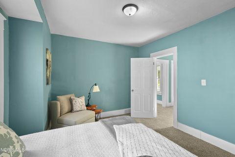 Tiny photo for 5805 Fryer Avenue, Toledo, OH 43615 (MLS # 10006934)