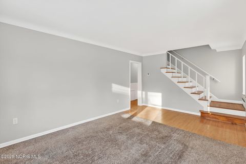 Tiny photo for 1010 Walnut Street, Perrysburg, OH 43551 (MLS # 10002240)