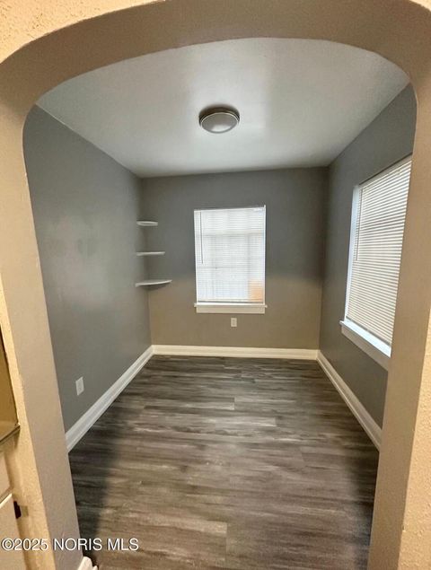 Tiny photo for 915 Ketcham Avenue, Toledo, OH 43608 (MLS # 10002409)