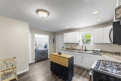 Tiny photo for 221 Poplar Street, North Baltimore, OH 45872 (MLS # 10007805)