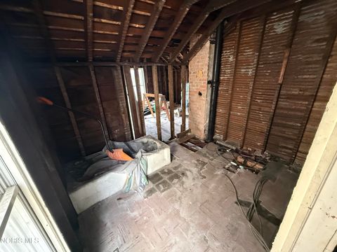 Tiny photo for 1344 Felt Street, Toledo, OH 43605 (MLS # 10005912)