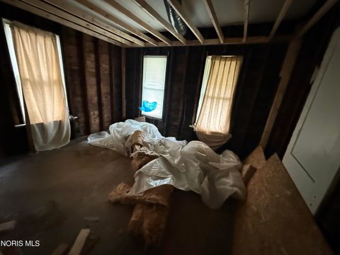 Tiny photo for 1344 Felt Street, Toledo, OH 43605 (MLS # 10005912)