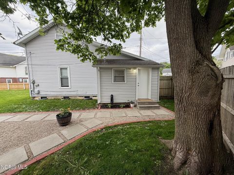 Tiny photo for 206 Krotzer Avenue, Luckey, OH 43443 (MLS # 10007151)