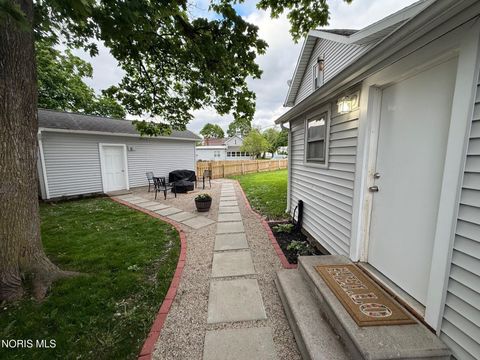 Tiny photo for 206 Krotzer Avenue, Luckey, OH 43443 (MLS # 10007151)