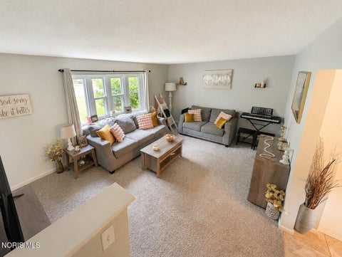 Tiny photo for 5041 Oldham Drive, Toledo, OH 43613 (MLS # 10009006)