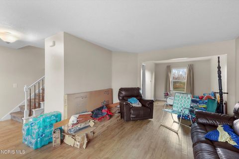 Tiny photo for 2967 Northshore Drive, Toledo, OH 43611 (MLS # 10004304)