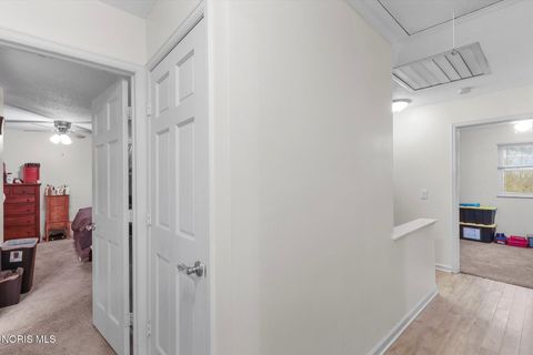 Tiny photo for 2967 Northshore Drive, Toledo, OH 43611 (MLS # 10004304)