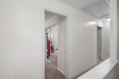 Tiny photo for 2967 Northshore Drive, Toledo, OH 43611 (MLS # 10004304)