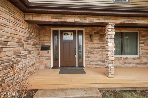 Tiny photo for 2967 Northshore Drive, Toledo, OH 43611 (MLS # 10004304)