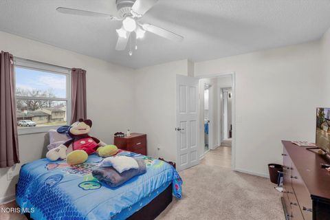 Tiny photo for 2967 Northshore Drive, Toledo, OH 43611 (MLS # 10004304)