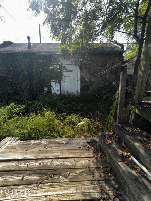 Tiny photo for 824 Bartley Place, Toledo, OH 43609 (MLS # 10012654)