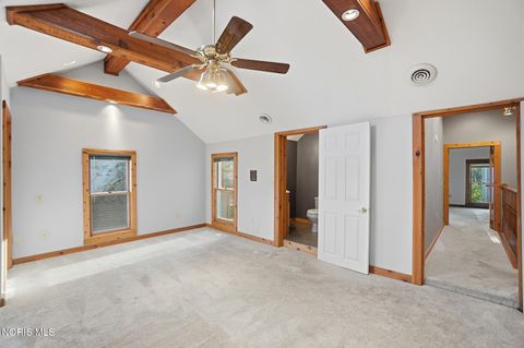 Tiny photo for 332 Buttonwood Avenue, Bowling Green, OH 43402 (MLS # 10006733)