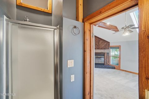 Tiny photo for 332 Buttonwood Avenue, Bowling Green, OH 43402 (MLS # 10006733)