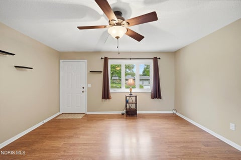 Tiny photo for 1744 Cass Road, Maumee, OH 43537 (MLS # 10013801)