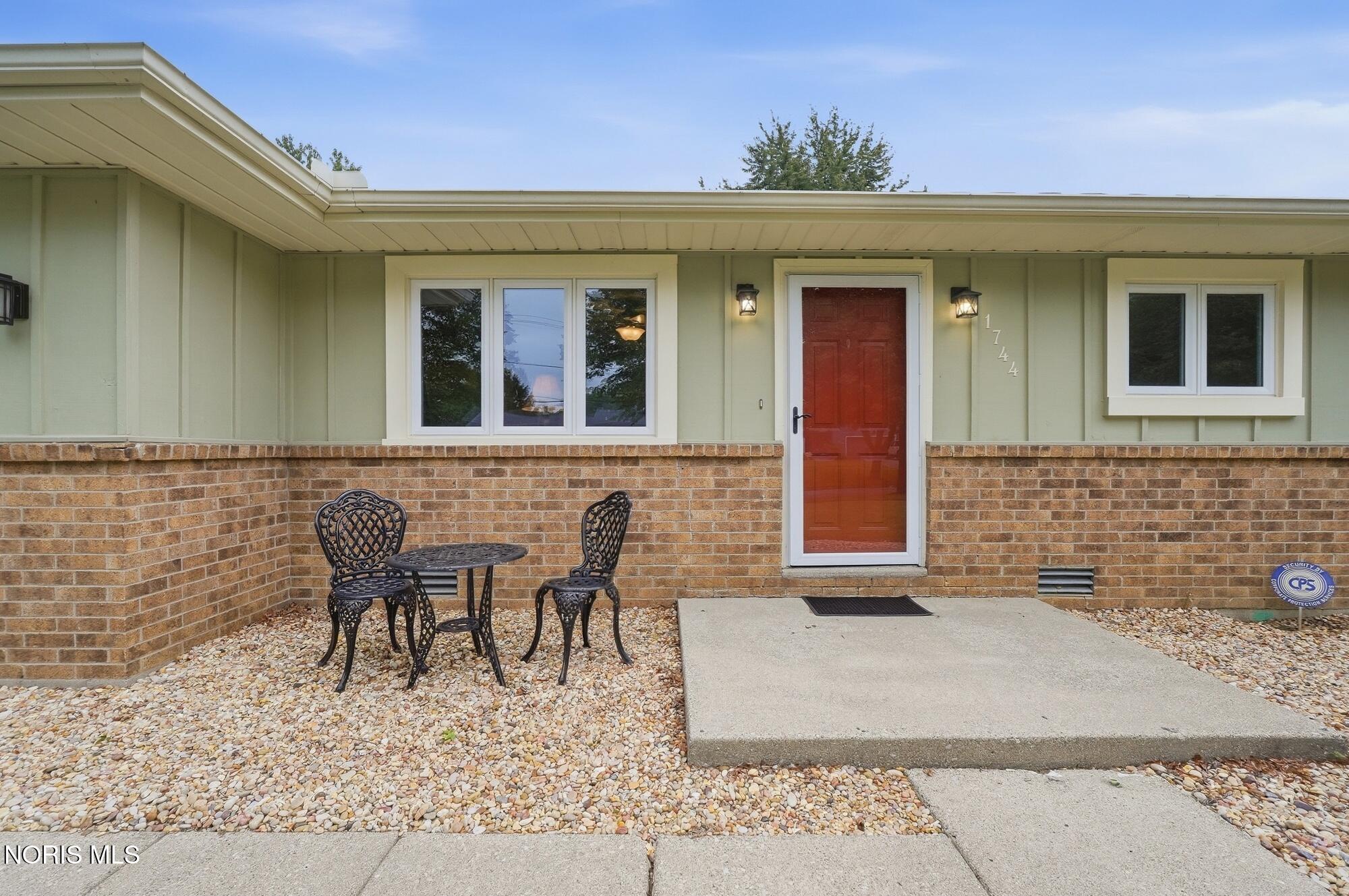 1744 Cass Road