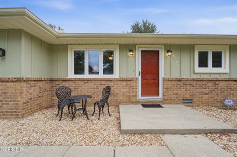 Tiny photo for 1744 Cass Road, Maumee, OH 43537 (MLS # 10013801)