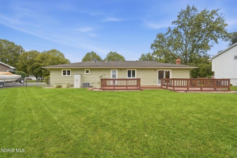 Tiny photo for 1744 Cass Road, Maumee, OH 43537 (MLS # 10013801)