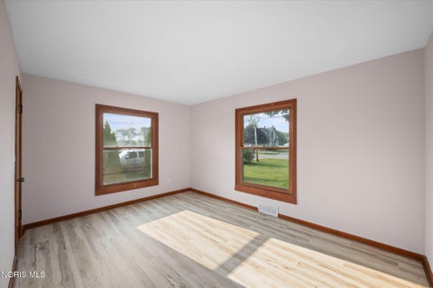 Tiny photo for 5837 Seaman Road, Oregon, OH 43616 (MLS # 10012677)