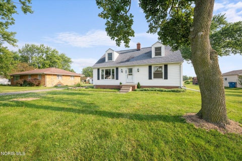 Tiny photo for 5837 Seaman Road, Oregon, OH 43616 (MLS # 10012677)