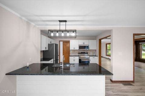 Tiny photo for 5837 Seaman Road, Oregon, OH 43616 (MLS # 10012677)