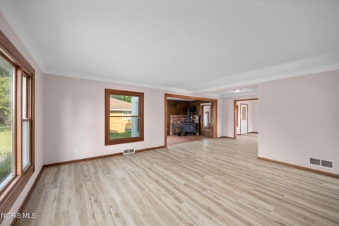 Tiny photo for 5837 Seaman Road, Oregon, OH 43616 (MLS # 10012677)