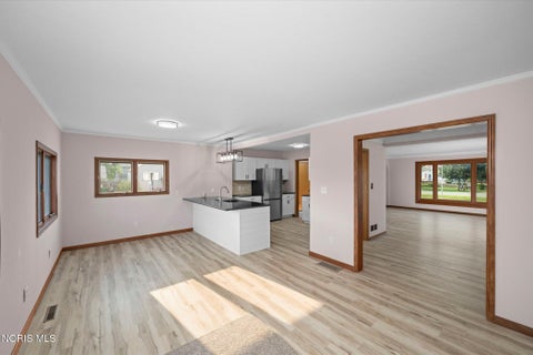 Tiny photo for 5837 Seaman Road, Oregon, OH 43616 (MLS # 10012677)