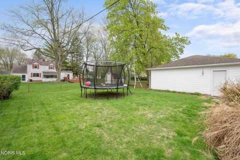 Tiny photo for 802 Johnson Street, Maumee, OH 43537 (MLS # 10006539)
