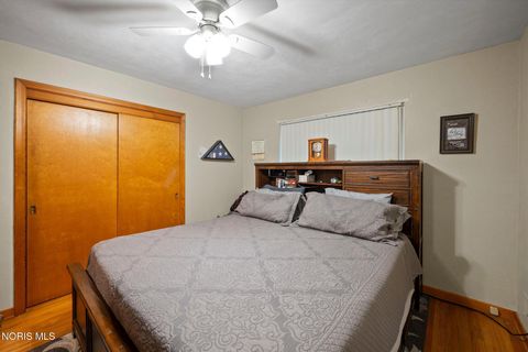 Tiny photo for 802 Johnson Street, Maumee, OH 43537 (MLS # 10006539)