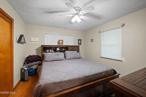 Tiny photo for 802 Johnson Street, Maumee, OH 43537 (MLS # 10006539)