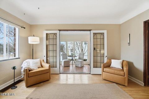 Tiny photo for 4028 Brookside Rd, Ottawa Hills, OH 43606 (MLS # 10004944)