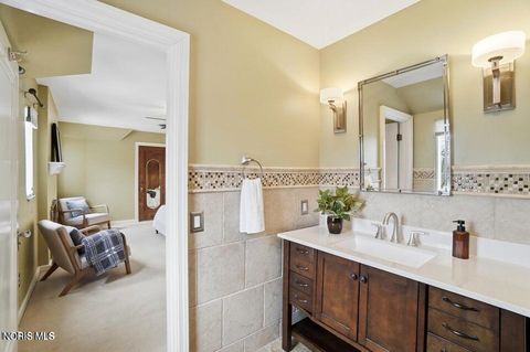 Tiny photo for 4028 Brookside Rd, Ottawa Hills, OH 43606 (MLS # 10004944)