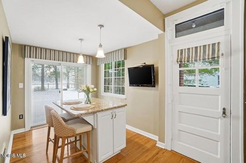 Tiny photo for 4028 Brookside Rd, Ottawa Hills, OH 43606 (MLS # 10004944)