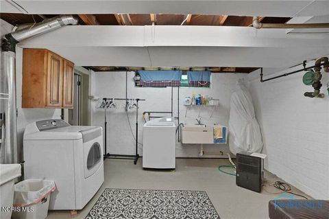 Tiny photo for 4028 Brookside Rd, Ottawa Hills, OH 43606 (MLS # 10004944)