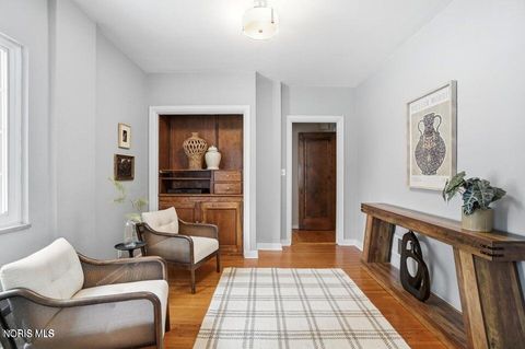 Tiny photo for 4028 Brookside Rd, Ottawa Hills, OH 43606 (MLS # 10004944)