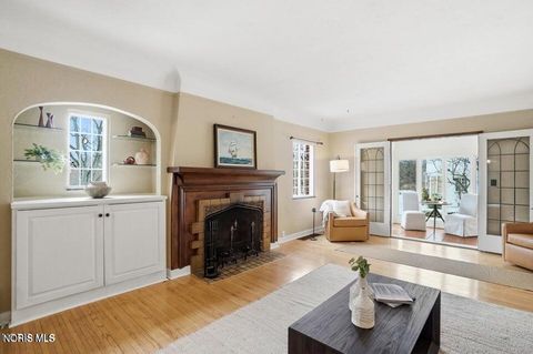 Tiny photo for 4028 Brookside Rd, Ottawa Hills, OH 43606 (MLS # 10004944)