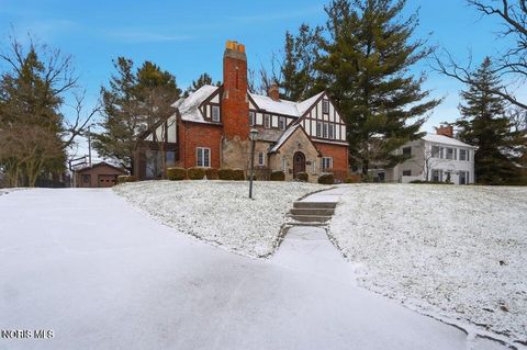 Tiny photo for 4028 Brookside Rd, Ottawa Hills, OH 43606 (MLS # 10004944)