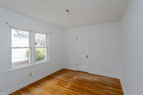 Tiny photo for 318 Sunset Boulevard, Toledo, OH 43612 (MLS # 10006378)