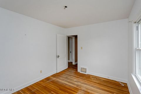 Tiny photo for 318 Sunset Boulevard, Toledo, OH 43612 (MLS # 10006378)