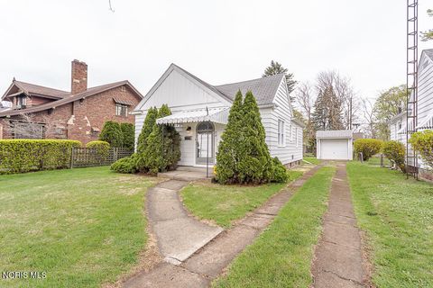 Tiny photo for 318 Sunset Boulevard, Toledo, OH 43612 (MLS # 10006378)