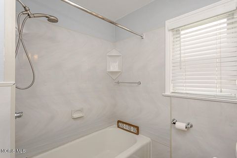 Tiny photo for 318 Sunset Boulevard, Toledo, OH 43612 (MLS # 10006378)