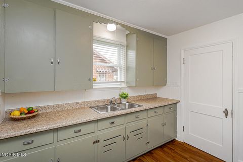 Tiny photo for 318 Sunset Boulevard, Toledo, OH 43612 (MLS # 10006378)