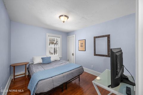 Tiny photo for 2752 Medford Drive, Toledo, OH 43614 (MLS # 10002442)