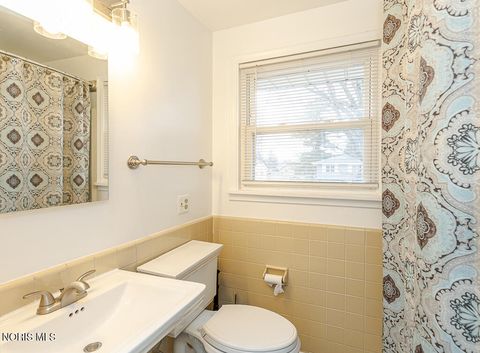 Tiny photo for 27 Harmony Lane, Toledo, OH 43615 (MLS # 10005171)