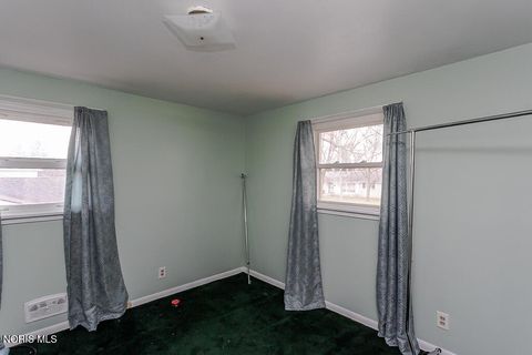 Tiny photo for 27 Harmony Lane, Toledo, OH 43615 (MLS # 10005171)