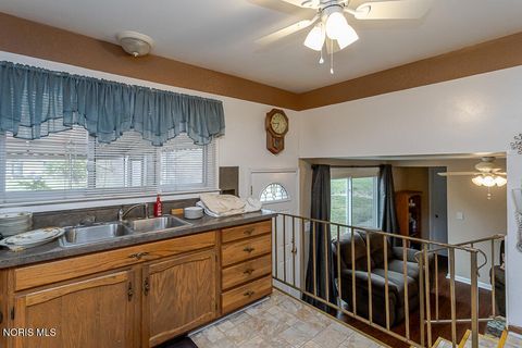 Tiny photo for 27 Harmony Lane, Toledo, OH 43615 (MLS # 10005171)