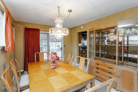 Tiny photo for 27 Harmony Lane, Toledo, OH 43615 (MLS # 10005171)