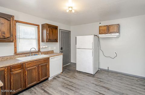 Tiny photo for 3334 138th Street, Toledo, OH 43611 (MLS # 10008754)