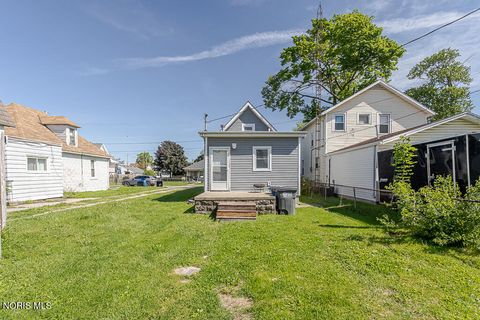 Tiny photo for 3334 138th Street, Toledo, OH 43611 (MLS # 10008754)
