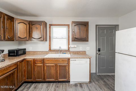 Tiny photo for 3334 138th Street, Toledo, OH 43611 (MLS # 10008754)