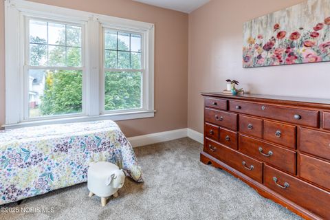 Tiny photo for 2724 Latonia Boulevard, Toledo, OH 43606 (MLS # 10000273)